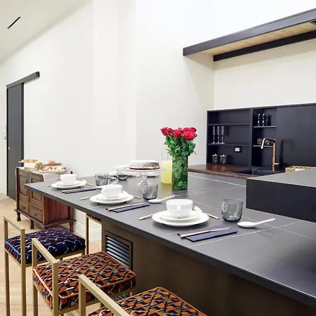 Casa Vittoria - Santa Lucia Bed & Breakfast Naples