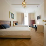 Casa Vittoria - Santa Lucia Alojamento de Acomodação e Pequeno-almoço 4*