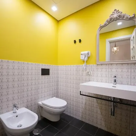 Casa Vittoria - Santa Lucia 4*