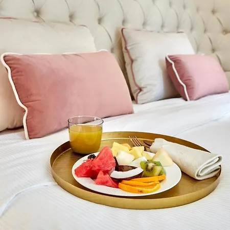 Casa Vittoria - Santa Lucia 4* Nápoly